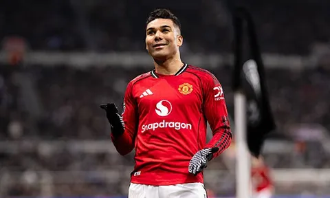 Casemiro và bài toán nan giải giữa phong độ và tiền lương