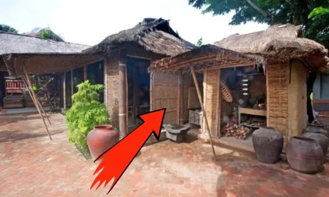 Xây nhà có 2 cửa, cả của và người đều lao đao", con cháu nghiệm rồi sẽ thấy