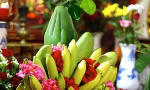 Khung giờ đẹp thắp hương ngày mai - mùng 1 tháng 2 năm Bính Ngọ, 4 việc cần làm để cả tháng hanh thông, may mắn