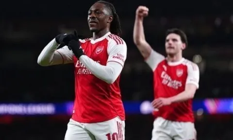 Eze lập siêu phẩm, Arsenal hạ Leverkusen tiến vào tứ kết Champions League