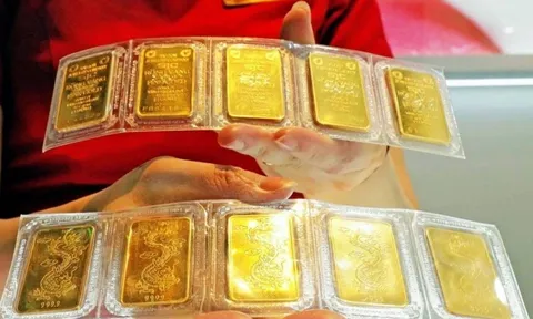 Giá vàng hôm nay 18/3: Giá vàng trong nước bất ngờ đảo chiều giảm mạnh