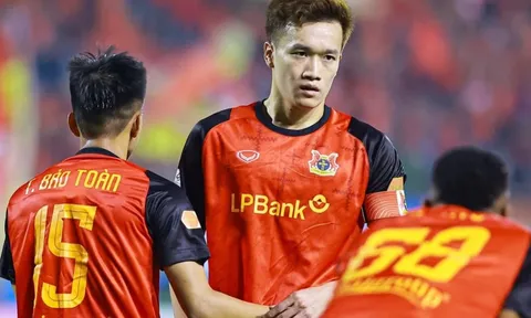 Nghịch lý Ninh Bình khi lối đá thực dụng che mờ bản sắc