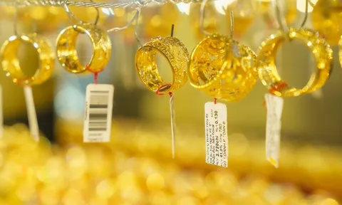 Giá vàng hôm nay 19/3/2026 lao dốc sốc: SJC và nhẫn mất gần 5 triệu đồng/lượng, thị trường “bốc hơi” mạnh