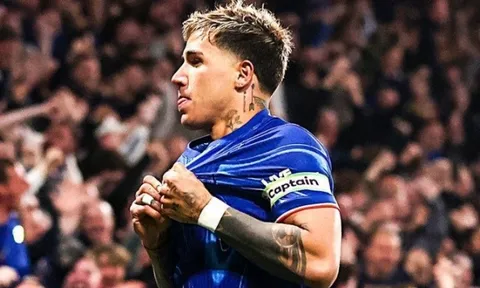 Chelsea chi lương kỷ lục để trói chân Enzo Fernandez