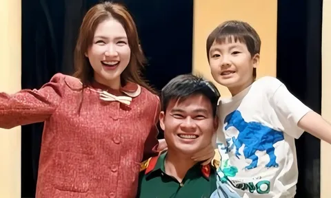 Hoà Minzy lần đầu chia sẻ khoảnh khắc Đại uý Thăng Văn Cương cùng gia đình sang nhà thưa chuyện cưới xin.