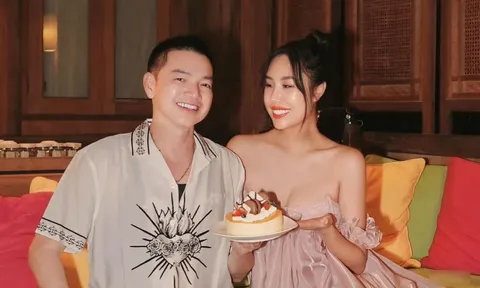 Nghệ sĩ Quang Minh nói gì khi được hỏi về chuyện tình cảm với vợ kèm 37 tuổi