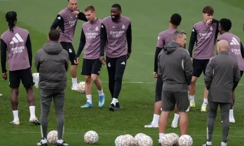 Real Madrid vắng 5 trụ cột ở trận derby với Atletico