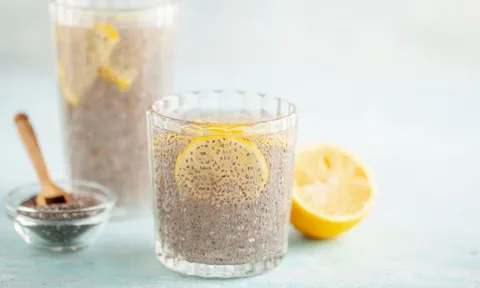 Cách uống nước chanh hạt chia giúp tiêu mỡ, giảm cân nhanh, không hại dạ dày