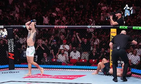 HLV The Fighting Nerds: 'Tôi không thoải mái nếu Volkanovski đứng góc đài cho Ruffy'