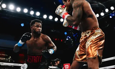 Sức mạnh tuyệt đối của Carlos Adames: 'Ammo' Williams gục ngã nhưng không đầu hàng