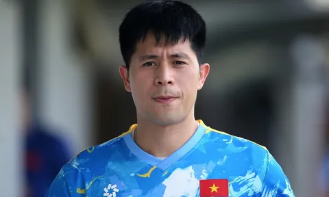 Tái xuất sau 3 năm, Đình Trọng quyết tranh suất đá chính