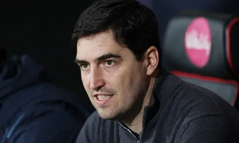Crystal Palace quyết chiêu mộ Andoni Iraola thay Glasner