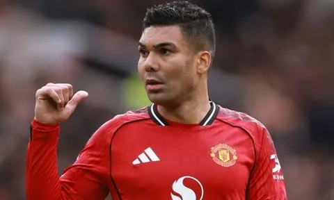 6 hợp đồng thảm họa tại MU và nghịch lý mang tên Casemiro