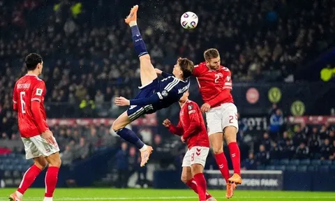 Hào quang tại Napoli không làm McTominay đánh mất chính mình