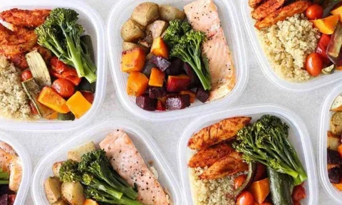 Buổi tối cắt giảm tinh bột và ăn 5 thực phẩm này, ngủ cũng giảm cân