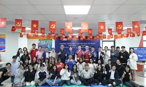 Sinh viên Đại học Kinh tế  - Tài chính TP.HCM (UEF) hào hứng trải nghiệm tinh hoa võ thuật truyền thống Hàn Quốc Taekkyon