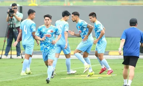 HLV Kim Sang-sik sẽ khuất phục Bangladesh và Choudhury bằng cách nào?