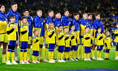 Toàn đội Ukraine bàng hoàng vì bị trộm vét sạch đồ xa xỉ