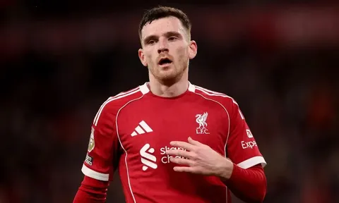 Rời Liverpool, Robertson quyết tương lai trước mùa hè
