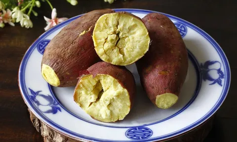 4 sai lầm khi ăn khoai lang gây khó tiêu, tăng cân