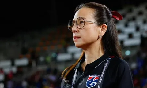 Madam Pang treo thưởng 4 tỷ "cứu" Thái Lan khỏi bị loại