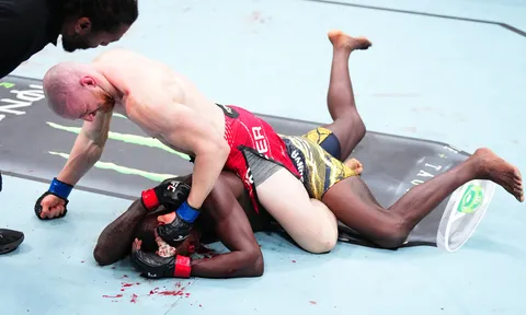 Israel Adesanya gục ngã: Joe Pyfer tạo địa chấn với cú knock-out tại UFC Seattle
