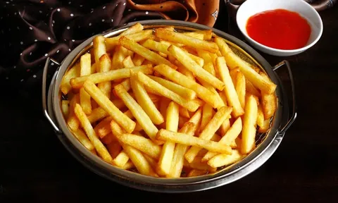 Cách chiên khoai tây giòn rụm, thơm nức mũi