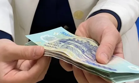 Lịch chi trả lương hưu và trợ cấp BHXH tháng 4/2026: Có thể tạm ứng trước không?