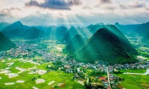 Tỉnh nào lạnh nhất Việt Nam, là nơi “canh giữ biên cương” ở miền Bắc? Nơi đâu một con gà gáy ba nước cùng nghe?