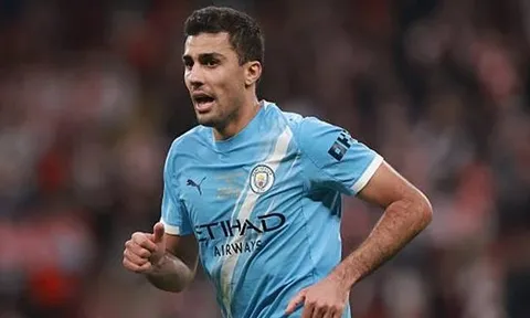 Tin đồn chuyển nhượng sáng 31/3: Real Madrid săn đón Rodri; Barcelona nhắm Julian Alvarez