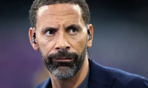 Chê Tottenham tồi tệ, Ferdinand cản De Zerbi tiếp quản