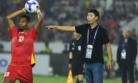 HLV Kim hài lòng khi ĐT Việt Nam thắng Malaysia 3-1