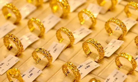 Giá vàng hôm nay 1/4/2026: SJC giảm 800 nghìn/lượng sau đợt tăng sốc