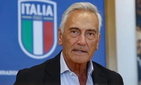 Chủ tịch LĐBĐ Italy từ chức sau thảm họa lỡ World Cup