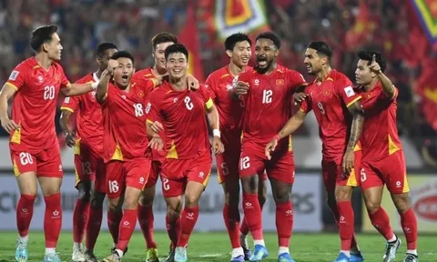 Báo Trung Quốc ngả mũ trước thành tích toàn thắng của Việt Nam