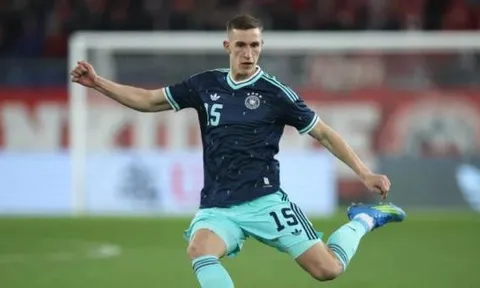 Man Utd nhắm "đá tảng" Nico Schlotterbeck với mức giá cực hời
