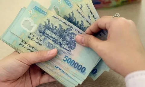 Từ 1/7: Bộ Nội vụ đề xuất tăng lương cơ sở lên 2,53 triệu đồng/tháng cho cán bộ, công chức