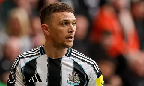 Kieran Trippier nghẹn ngào tuyên bố rời Newcastle