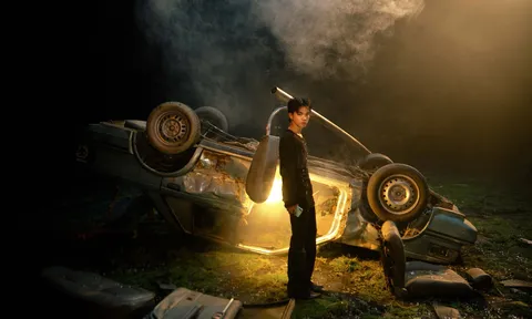 LEZII từ "Tân binh toàn năng" đến màn chào sân đậm chất riêng