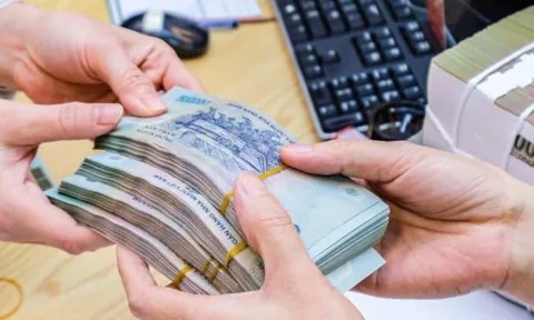 Danh sách đối tượng được tăng lương cao nhất 2026: Xem bạn có thuộc nhóm hưởng lương khủng không?