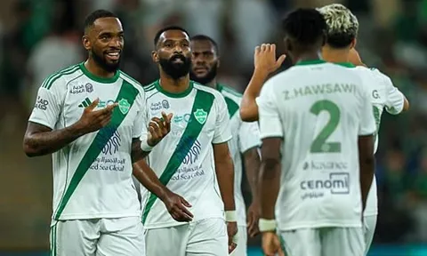Ivan Toney rực sáng giúp Al Ahli thắng dễ Damac FC