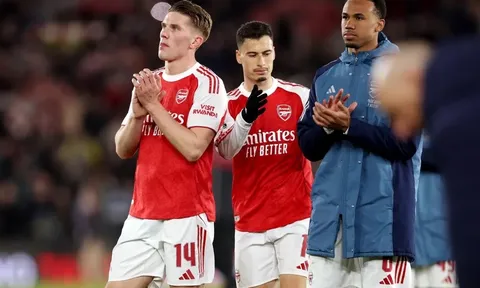 Parlour yêu cầu sao Arsenal ngừng tự thương hại