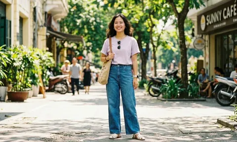 Không cần mix cầu kỳ: Áo thun và jeans vẫn giúp bạn trẻ trung, nổi bật