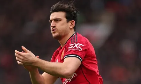 Harry Maguire và hành trình từ vực thẳm đến bản hợp đồng lịch sử