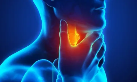 5 dấu hiệu rõ ràng cảnh báo ung thư tuyến giáp: Số 2 nhiều người cố tình bỏ qua