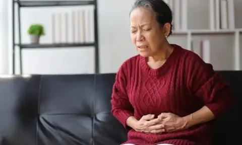 5 món ăn tưởng lành lại âm thầm phá hủy dạ day, nhiều người vẫn ăn mỗi ngày