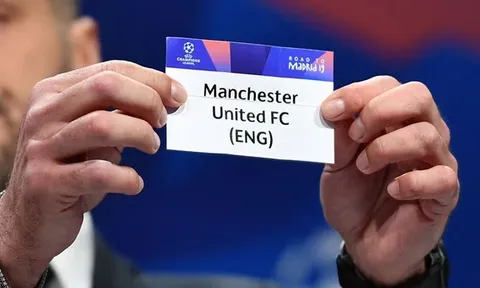 Arsenal giúp Manchester United rộng cửa dự Champions League