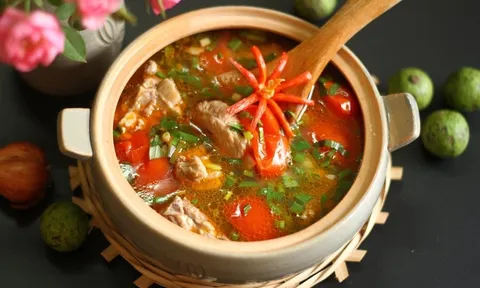 Cách nấu canh sườn non dưa chua ngon