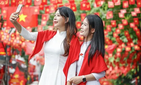 Tổng Liên đoàn Lao động đề xuất hoán đổi lịch nghỉ lễ 30/4 - 1/5, sẽ lấy ý kiến trên mạng xã hội