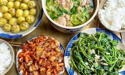 Tổng hợp 14 mâm cơm ngon, dễ ăn cho những ngày đầu hè